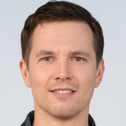 Oliver Bennett